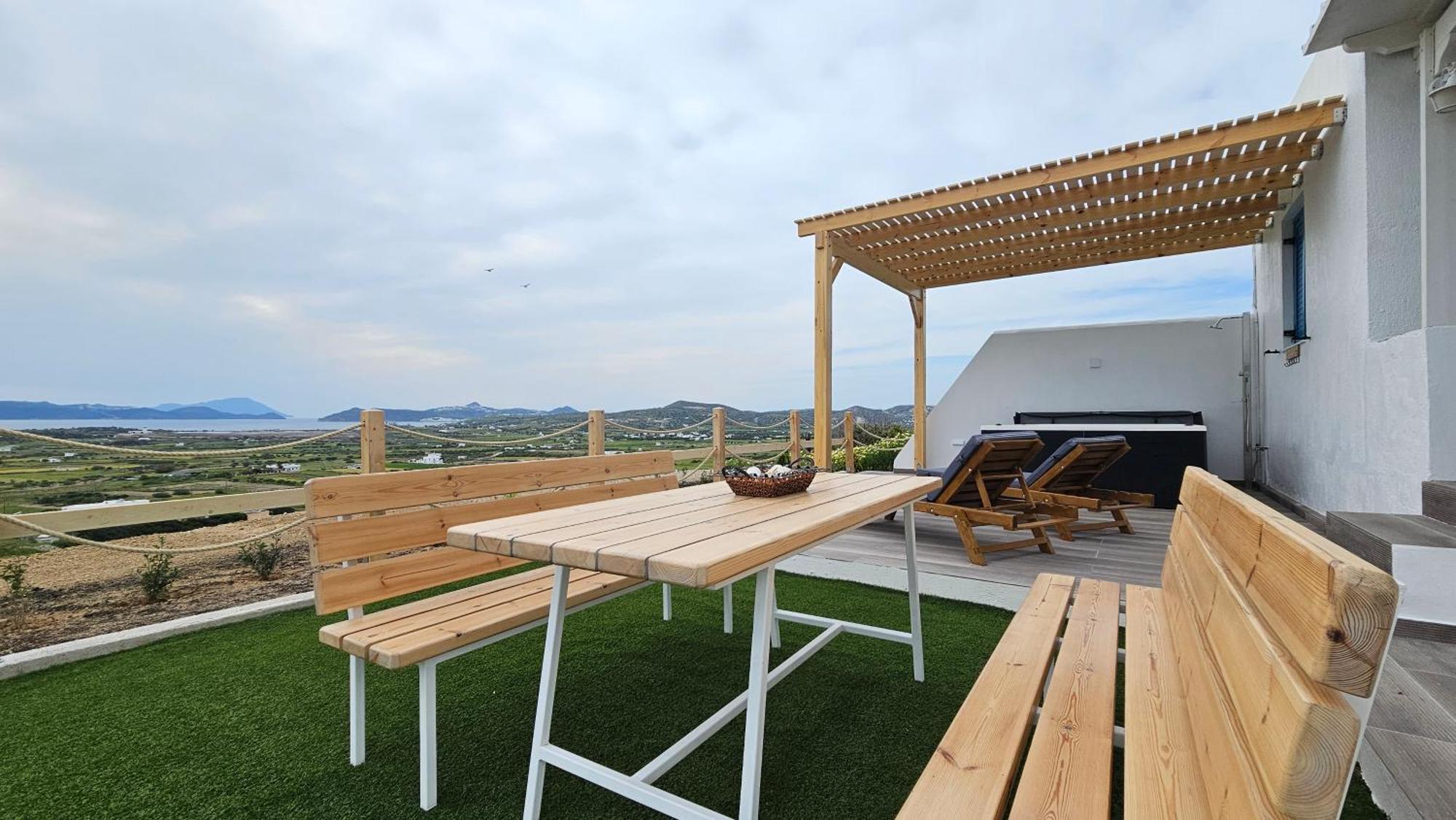 Bayview Villa With Jaccuzi - Milos Zefiría Exterior foto
